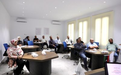 مركز الإدارة العامة والتطوير المؤسسي بجامعة بنغازي يشرع في تنفيذ دورات تدريبية مكثفة لقيادات ديوان بلدية بنغازي
