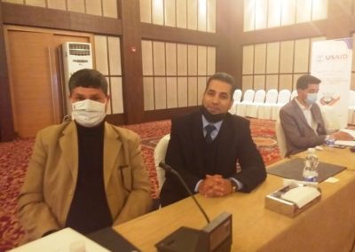 مشاركة مدير المركز ضمن جلسة حوارية بين القطاعين العام والخاص